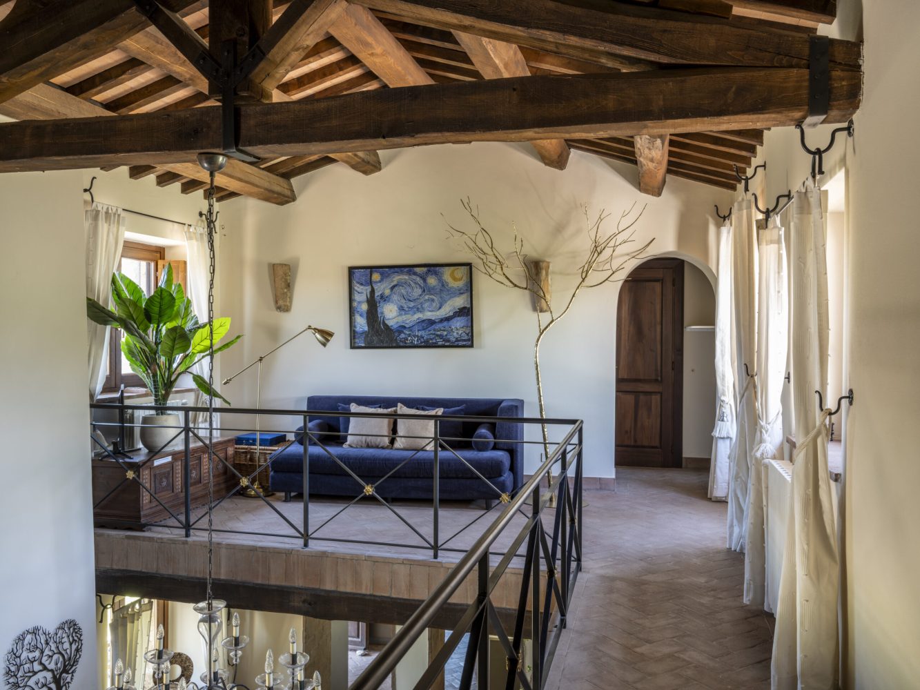 LCD-Galleriedsittingroom